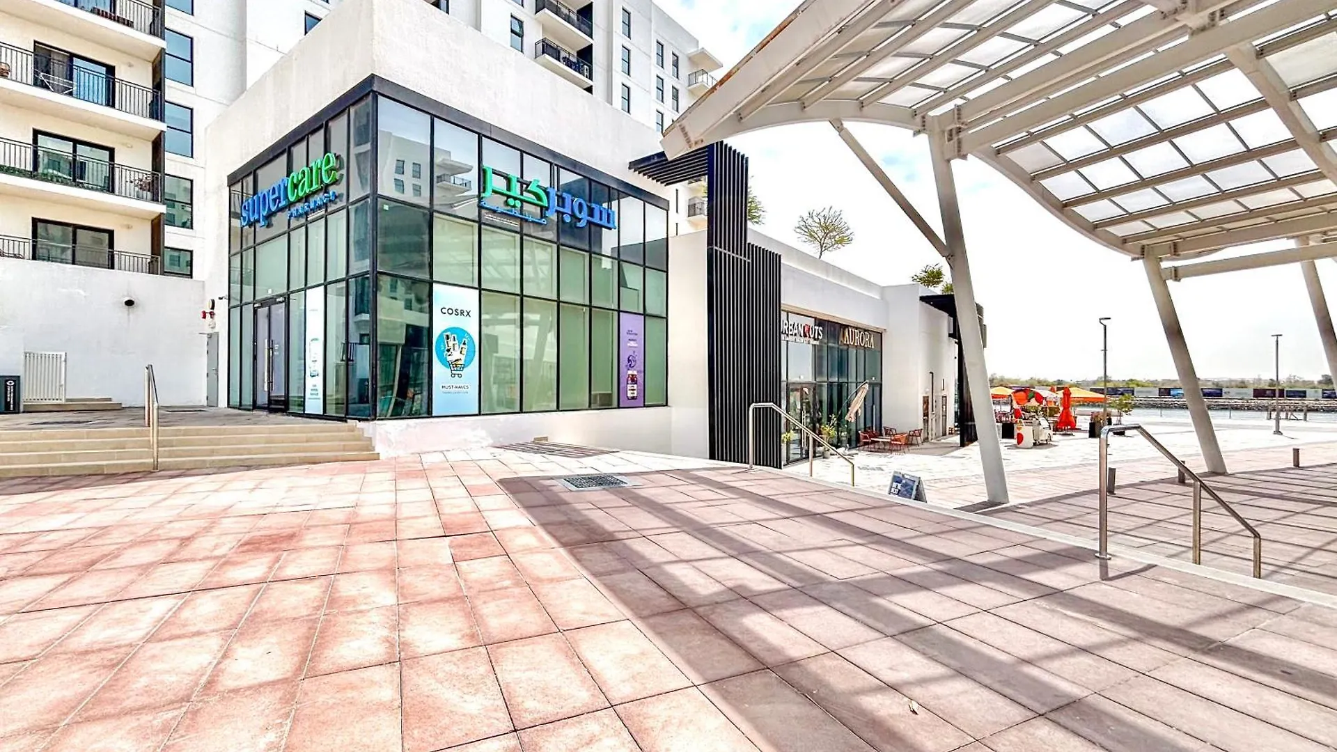 Luxury 4 Bedroom Apartment With Ferrari World And Sea Views, Yas Island Waterfront, Pool, Gym, Playground, Walk To Yas Mall 아부다비